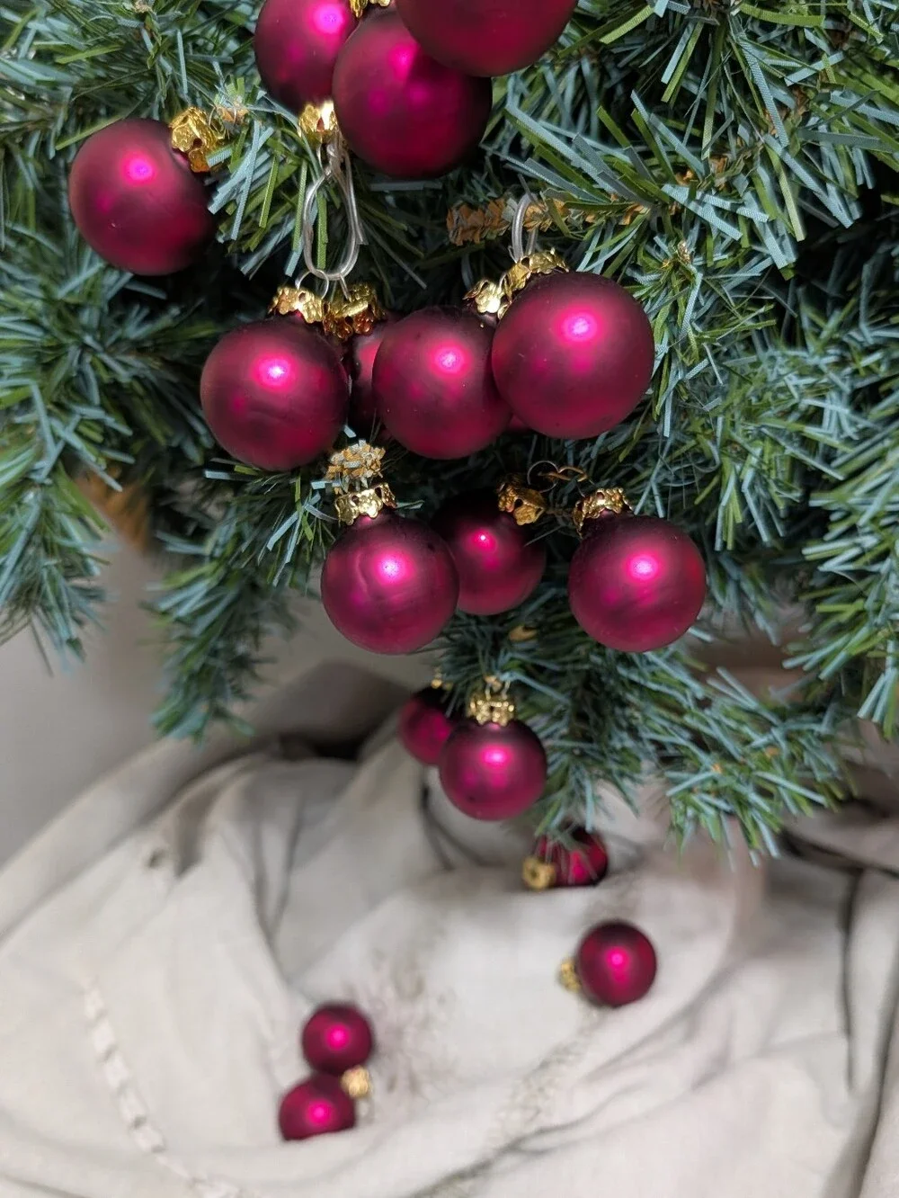 Mini 1 Inch Glass Ornaments Lot Of 18 Wineberry Red Satin Finish Gold Christmas